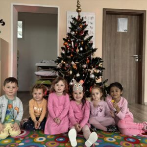 zdobenie vianočného stromčeka