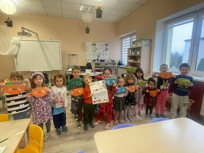 ochutnávka mliečnych výrobkov zo školského programu: ovocie, zelenina a mlieko od lunys
